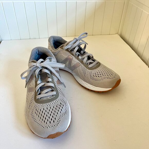 New Balance Fresh Foam Arishi Grey Athletic Sneakers Shoe Size 6.5 - Picture 4 of 8